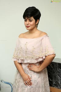 Poorna