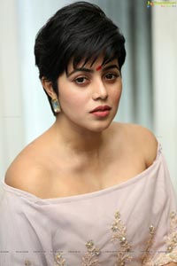 Poorna