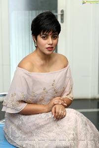 Poorna