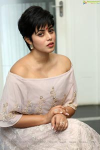 Poorna