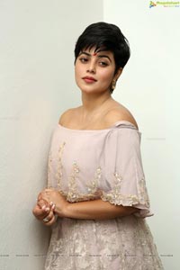 Poorna