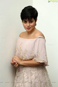 Poorna