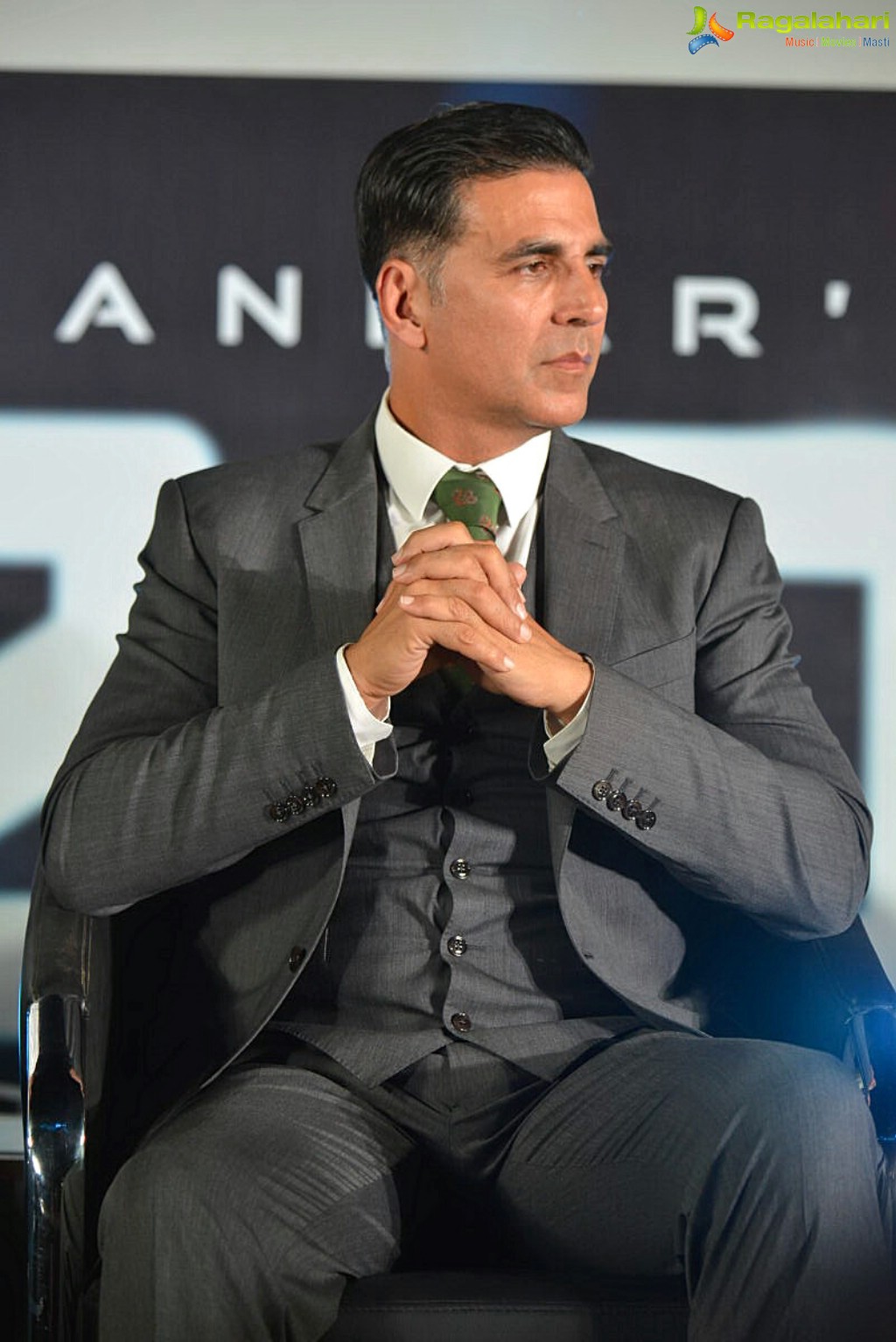 Akshay Kumar @ sci-fi thriller ‘2.0’ Trailer Launch