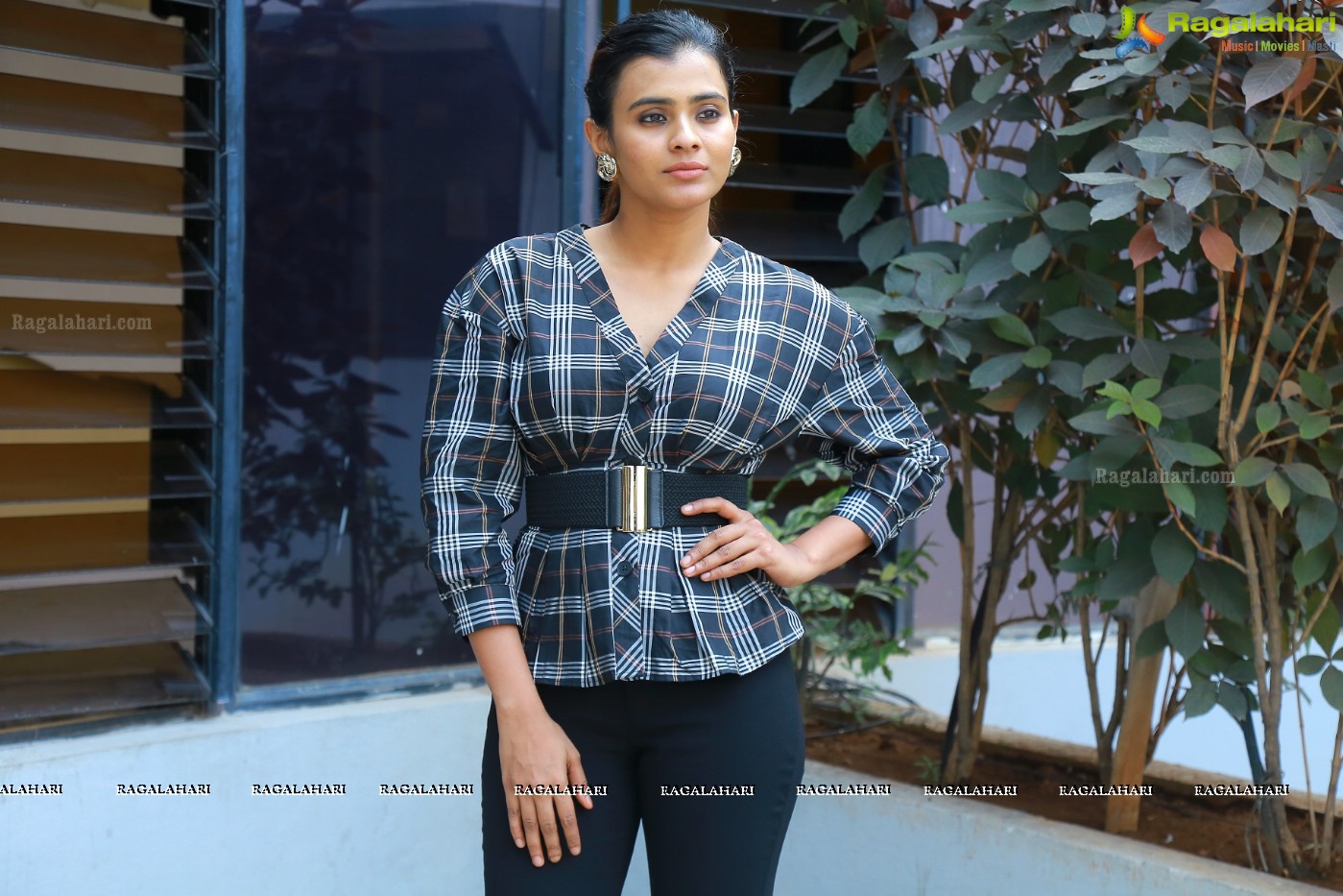 Hebah Patel (Hi-Resolution Posters) @ 24 Kisses Press Meet