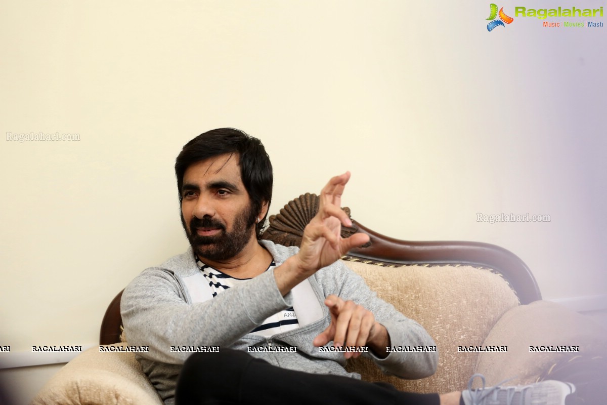 Ravi Teja @ Amar Akbar Anthony Interview