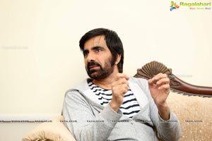 Ravi Teja at Amar Akbar Anthony Interview