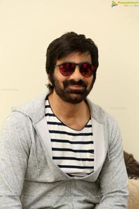 Ravi Teja at Amar Akbar Anthony Interview