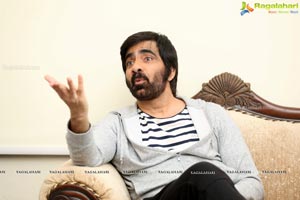 Ravi Teja at Amar Akbar Anthony Interview