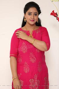 Aishwarya Addala in Atharintiki Daaredi Serial