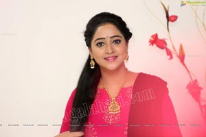 Aishwarya Addala in Atharintiki Daaredi Serial