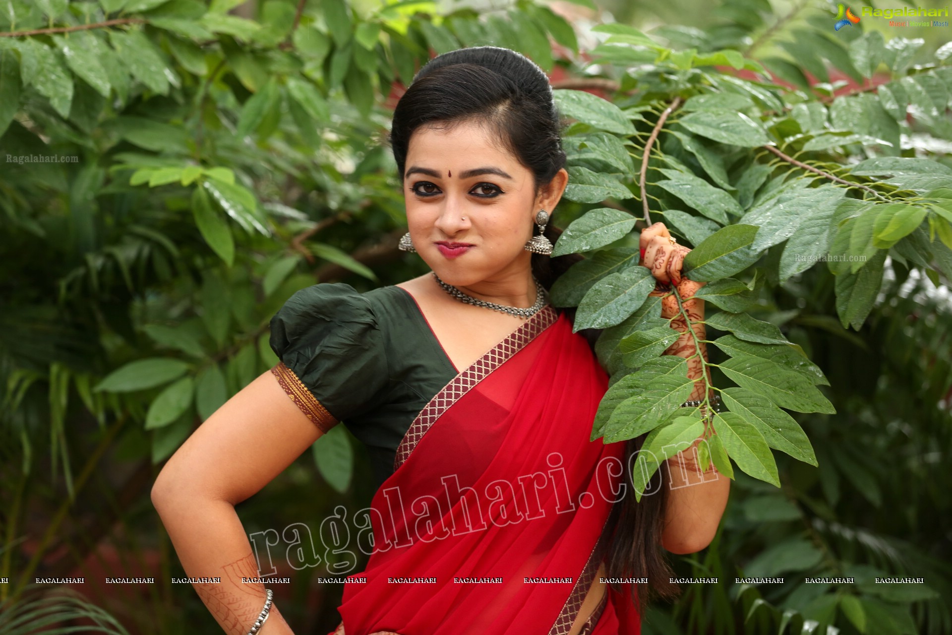 Aishwarya Pisse @ Agnisakshi TV Serial Sets - HD Gallery