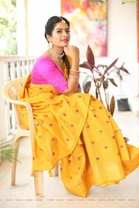 Anshu Reddy in Kathalo Rajakumari TV Serial