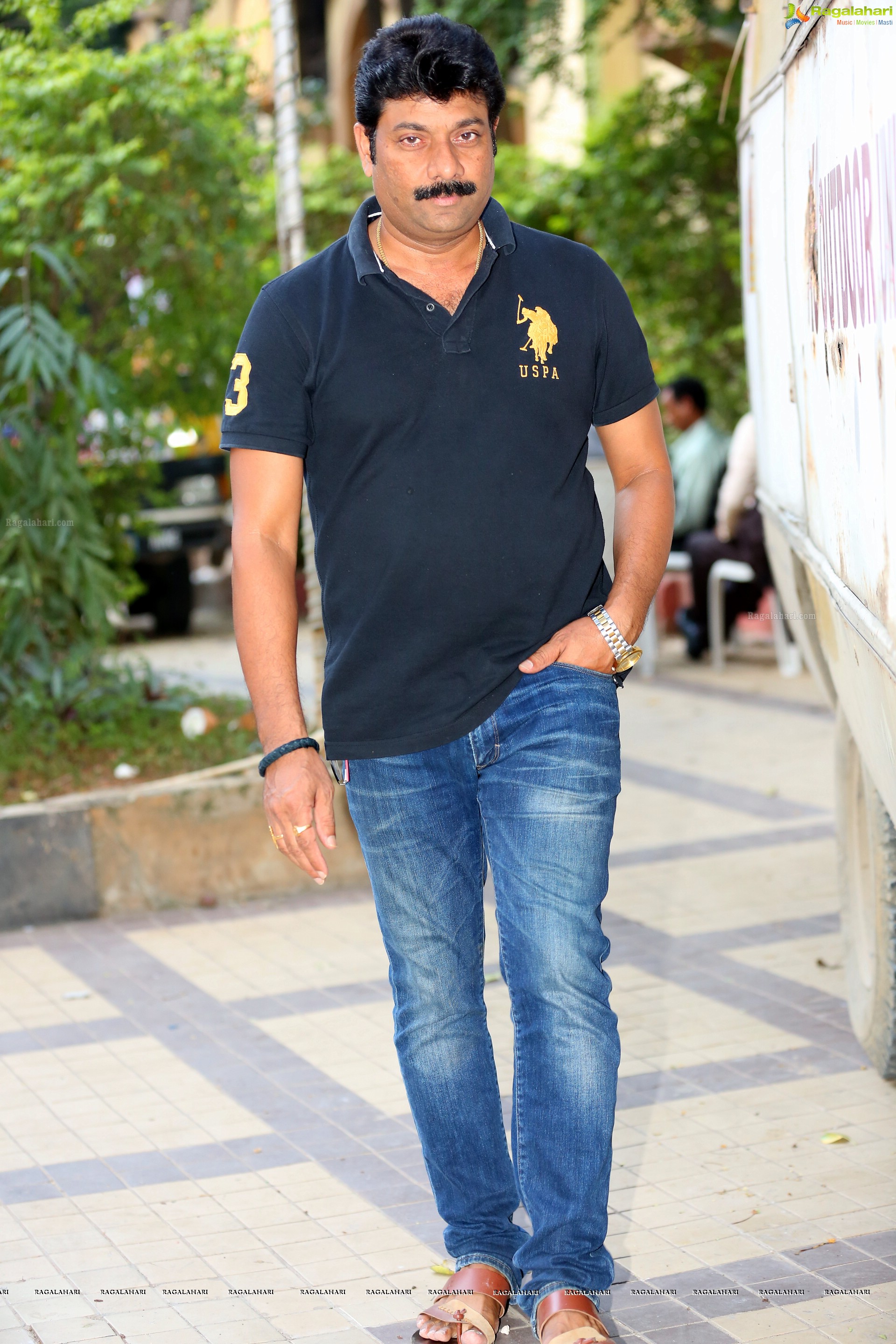 Ashok (Roja Serial Producer) at Serial Sets (High Definition Photos)