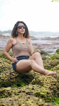 Deviyani Sharma Latest Pics