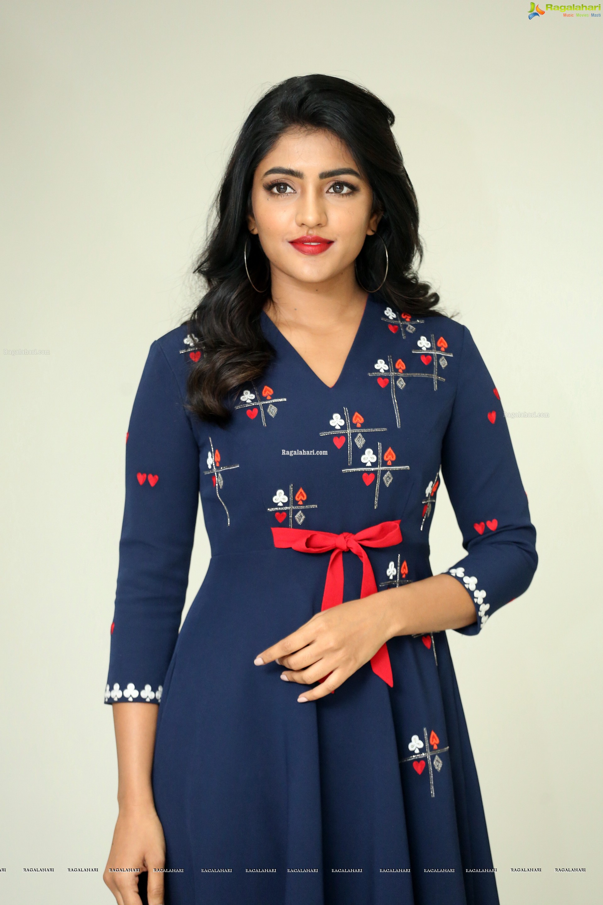 Actress Eesha Rebba at Ragala 24 Gantallo Interview HD Gallery, Images