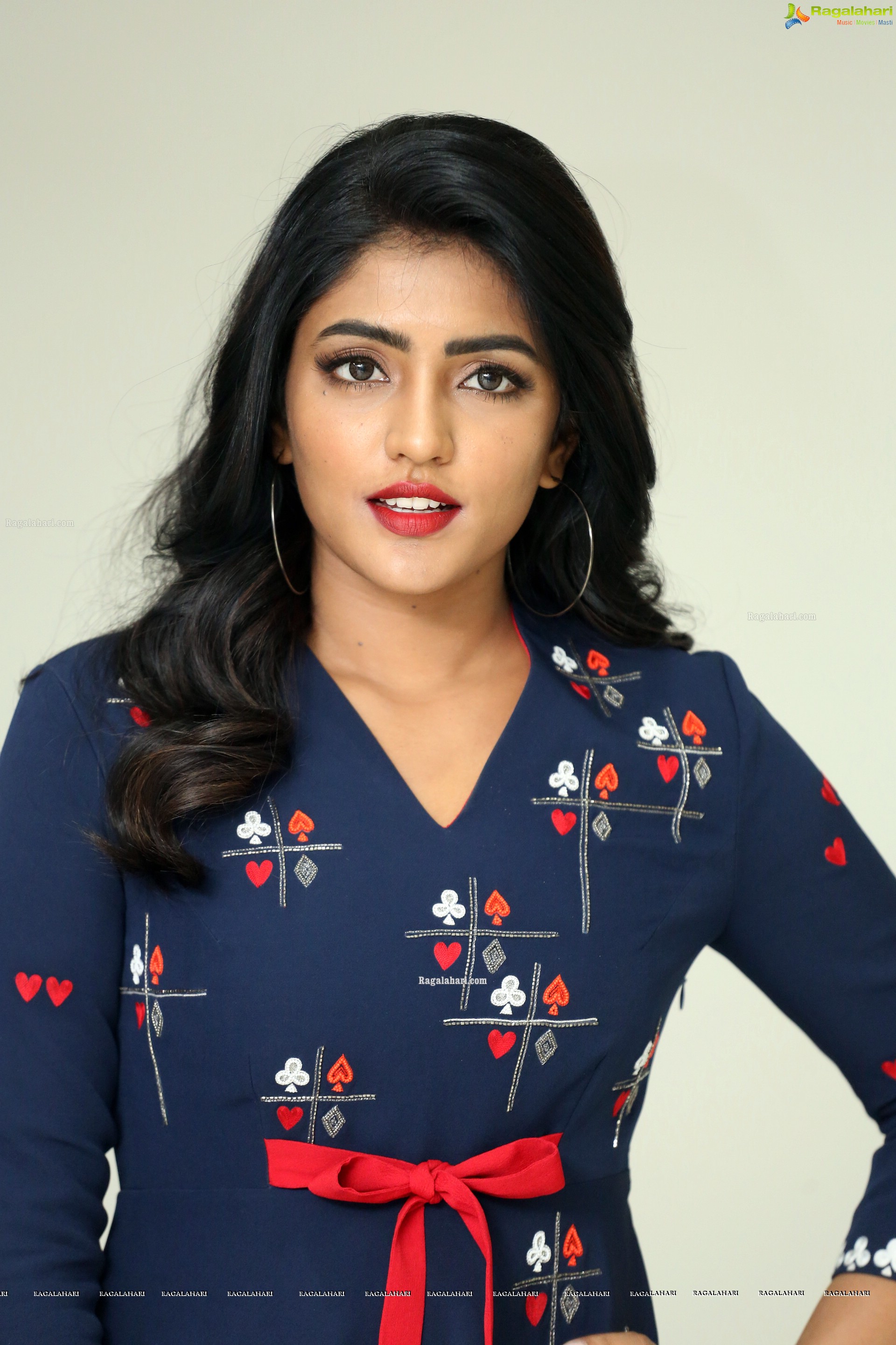 Actress Eesha Rebba at Ragala 24 Gantallo Interview HD Gallery, Images