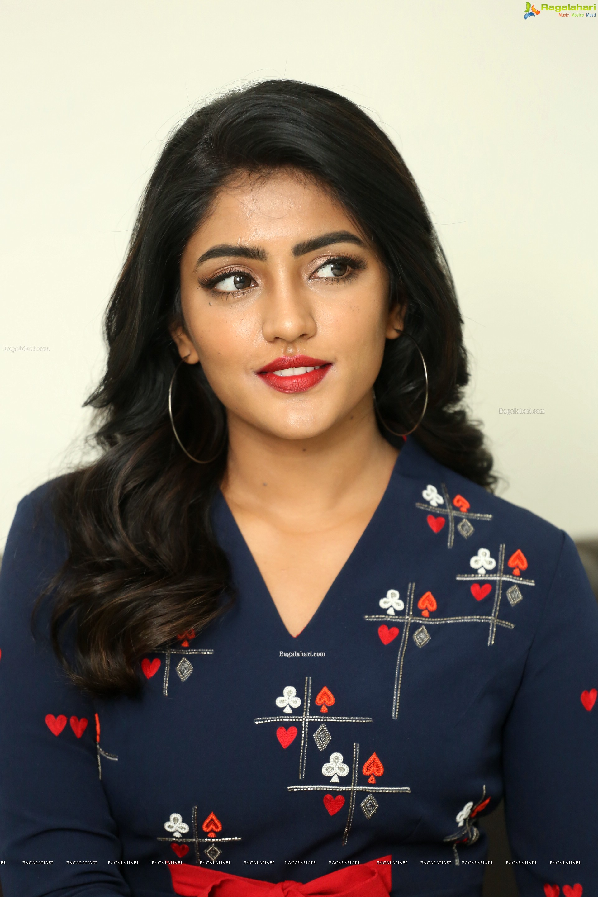 Actress Eesha Rebba at Ragala 24 Gantallo Interview HD Gallery, Images