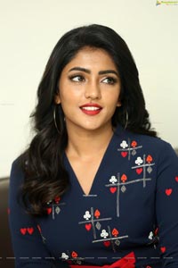 Eesha Rebba at Ragala 24 Gantallo Interview