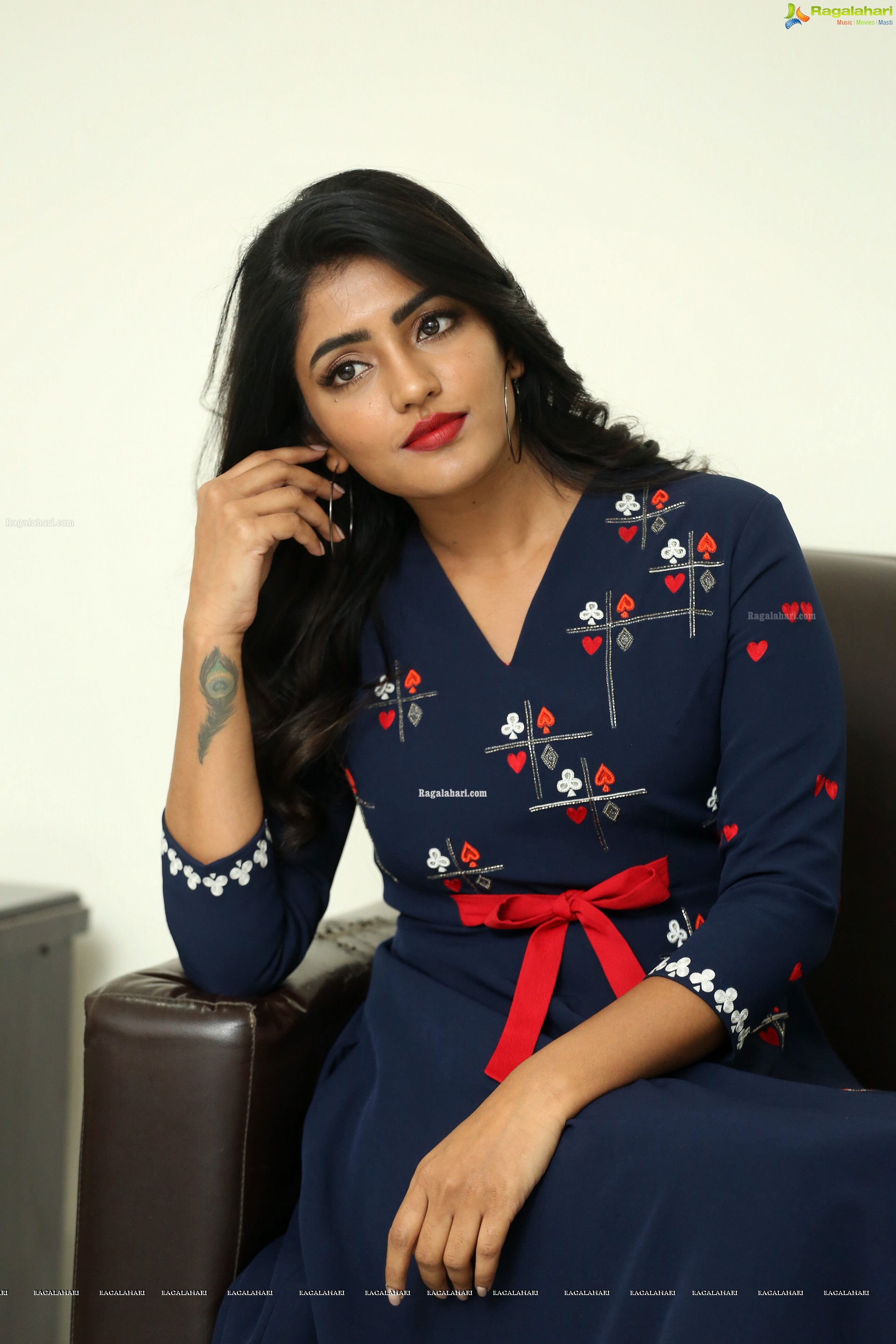 Actress Eesha Rebba at Ragala 24 Gantallo Interview HD Gallery, Images