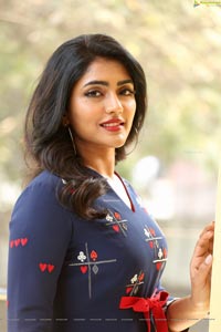 Eesha Rebba at Ragala 24 Gantallo Interview