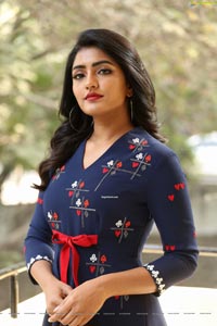 Eesha Rebba at Ragala 24 Gantallo Interview