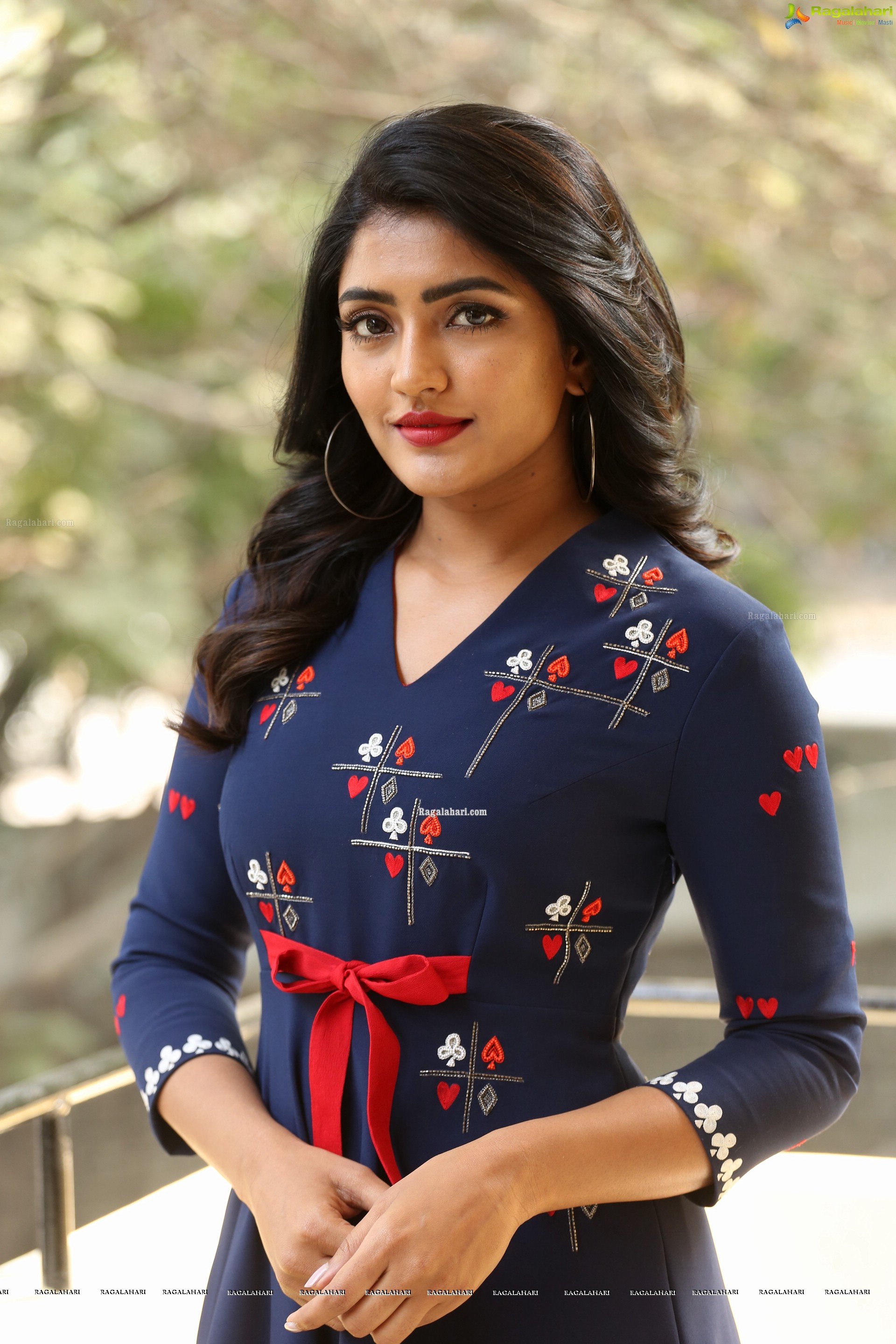 Actress Eesha Rebba at Ragala 24 Gantallo Interview HD Gallery, Images