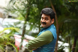 Actor Gireesh at Agnisakshi Serial Sets