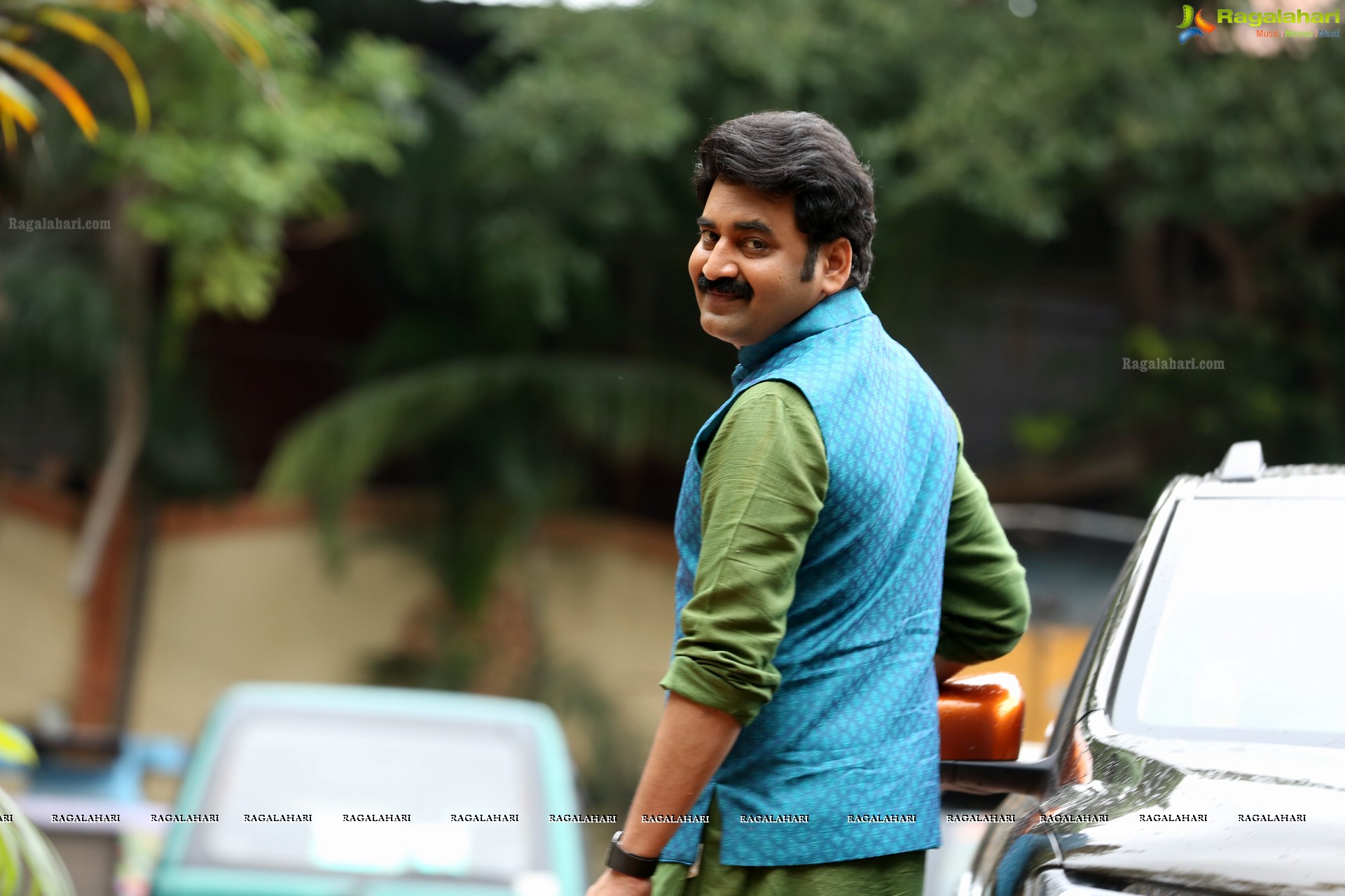 Gireesh at Agnisakshi TV Serial Sets HD Gallery, Images