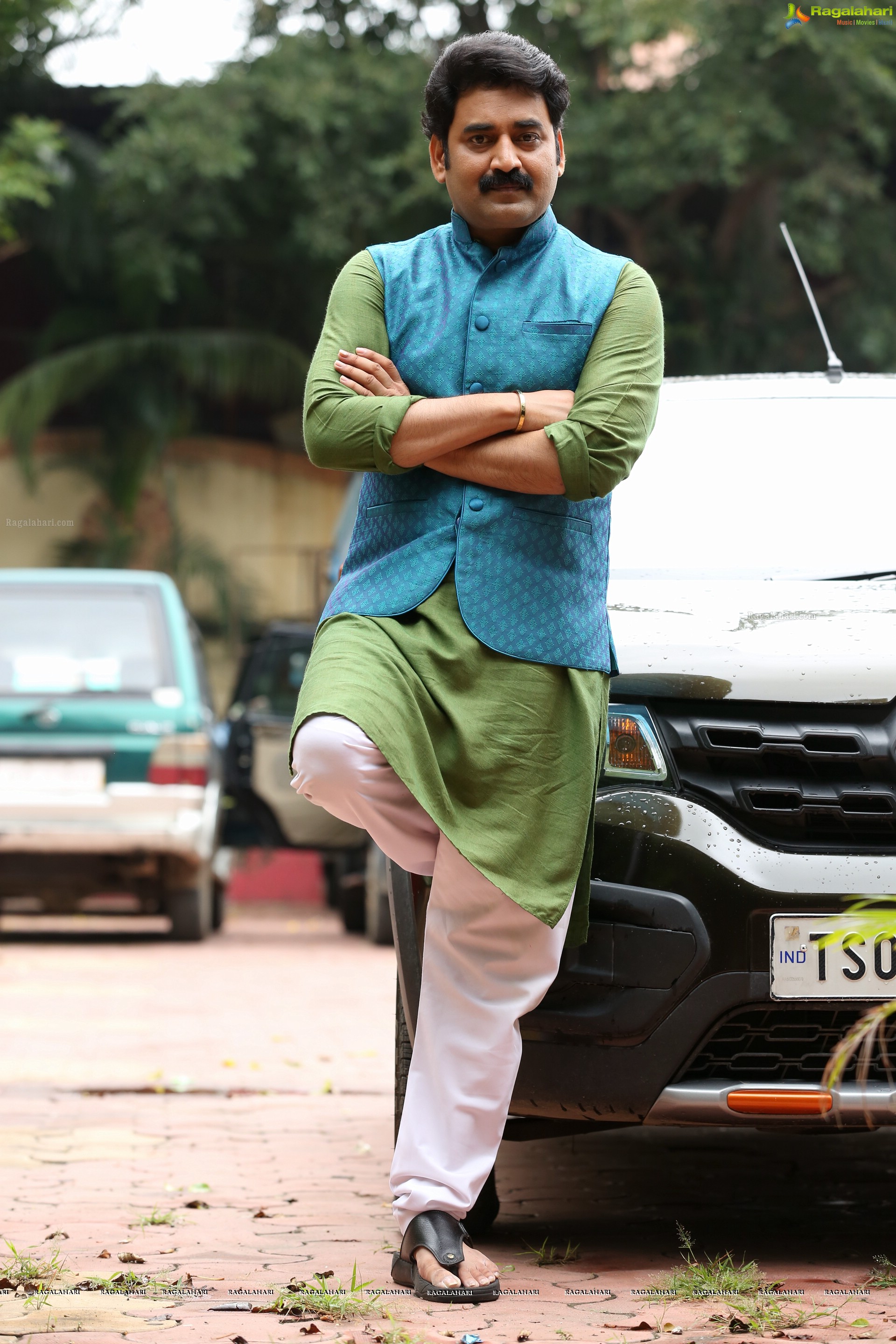 Gireesh at Agnisakshi TV Serial Sets HD Gallery, Images