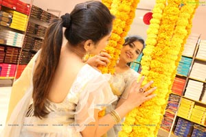 Anchor Indu at Kanchipuram GRT Silks Launch