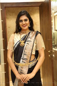 Kritya Sudha With Jewellery