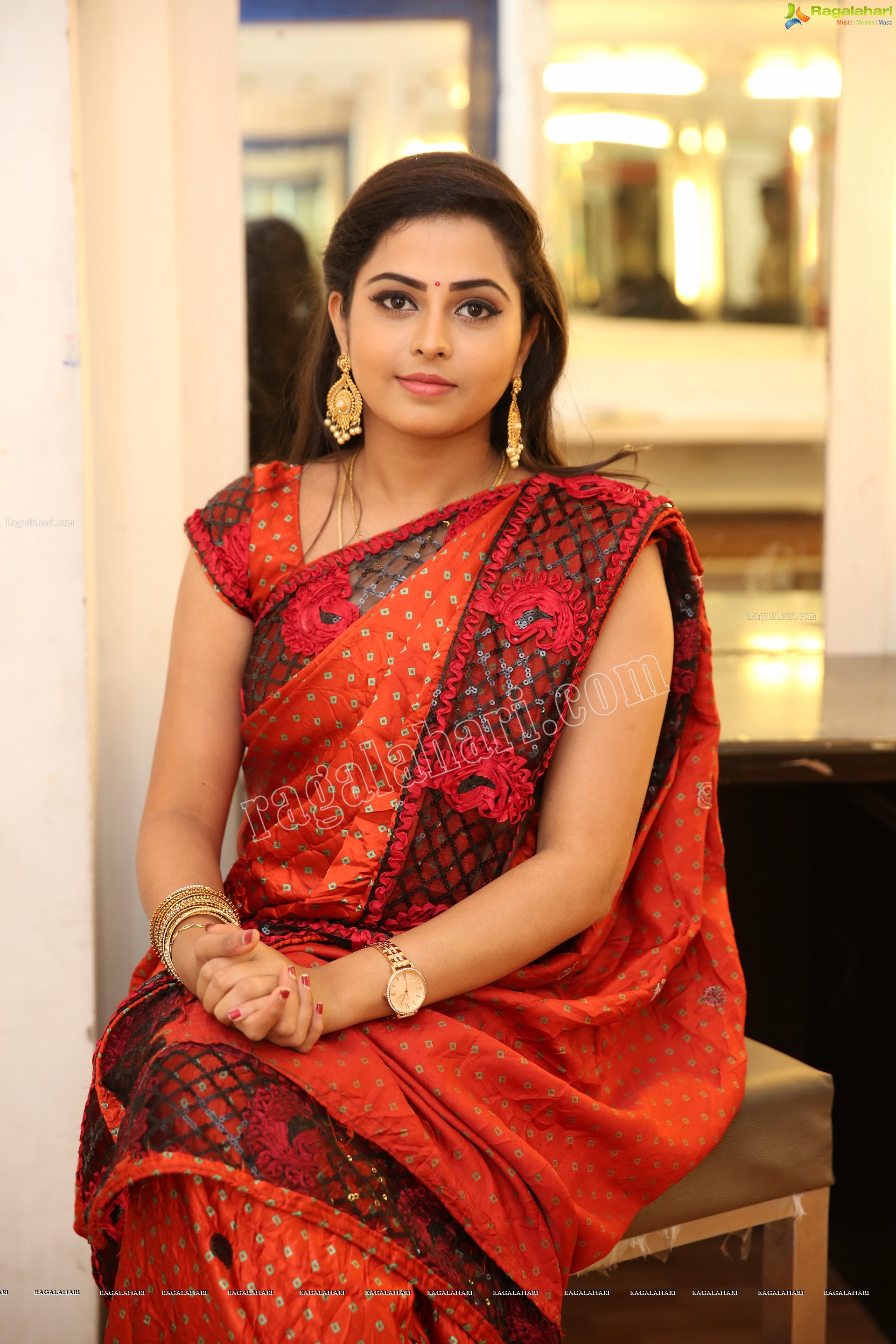 Madhubala at Ninne Pelladatha TV Serial Sets - HD Gallery