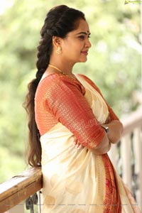 Niharika in Kathalo Rajakumari TV Serial