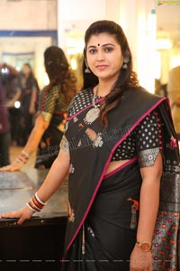 Pavithra Jayaram  at Ninne Pelladatha Serial Sets