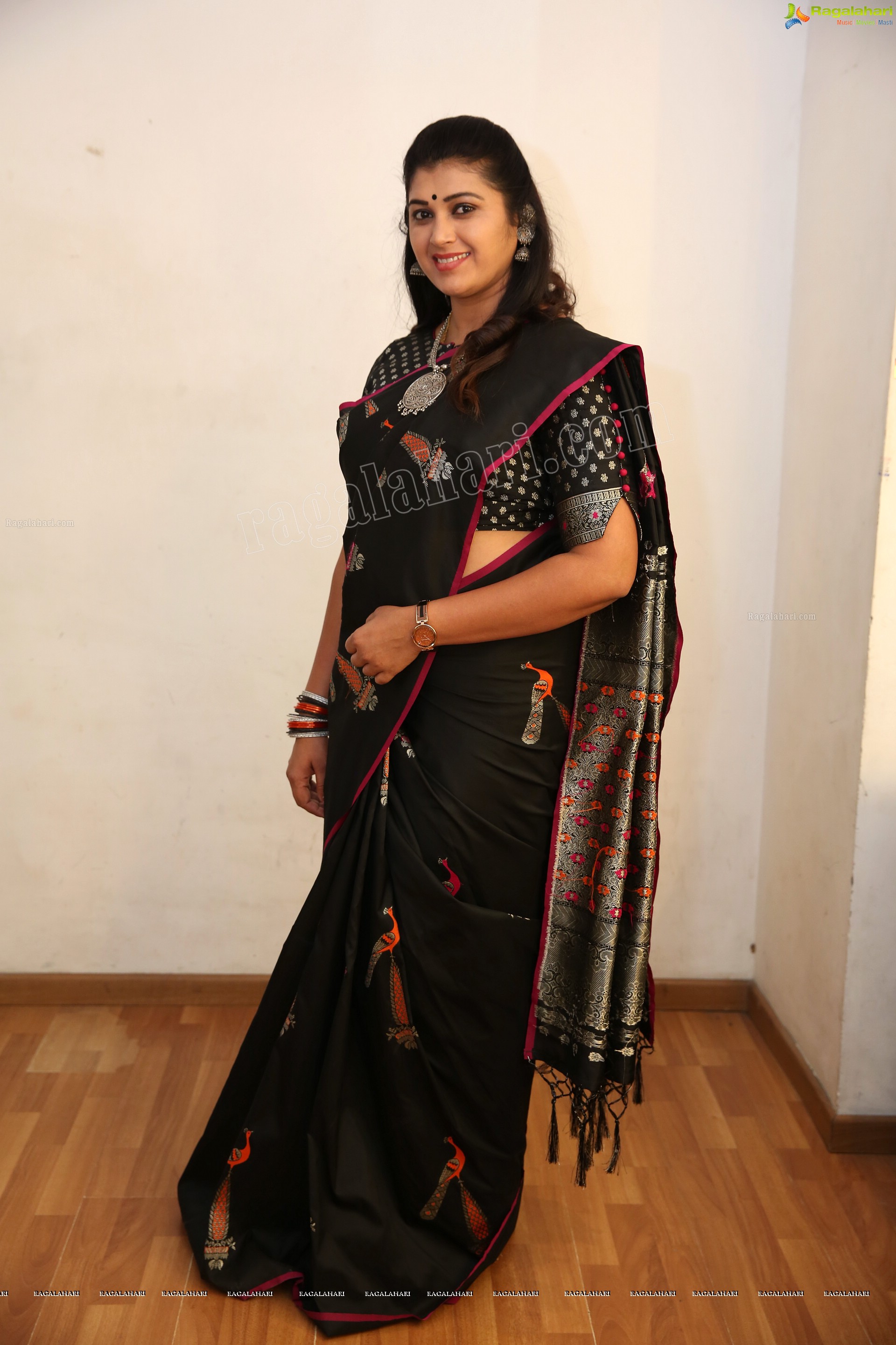 Pavithra Jayaram at Ninne Pelladatha Serial Sets HD Gallery, Images