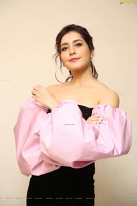 Raashi Khanna at Prati Roju Pandage Oo Baava Song Release