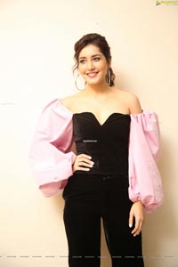 Raashi Khanna at Prati Roju Pandage Oo Baava Song Release