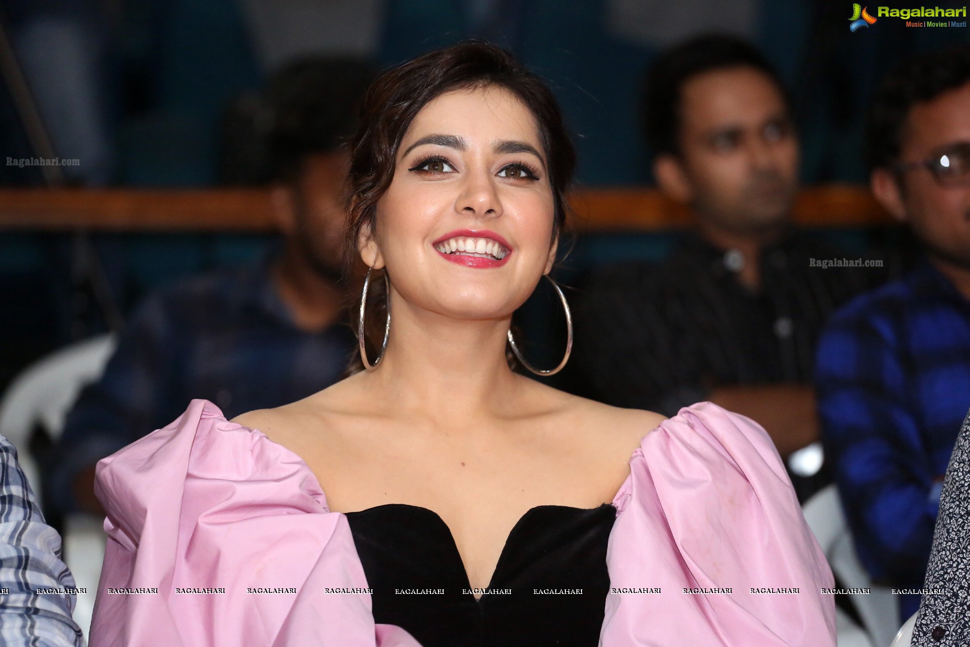 Raashi Khanna at Prati Roju Pandage Oo Baava Song Launch HD Gallery, Images