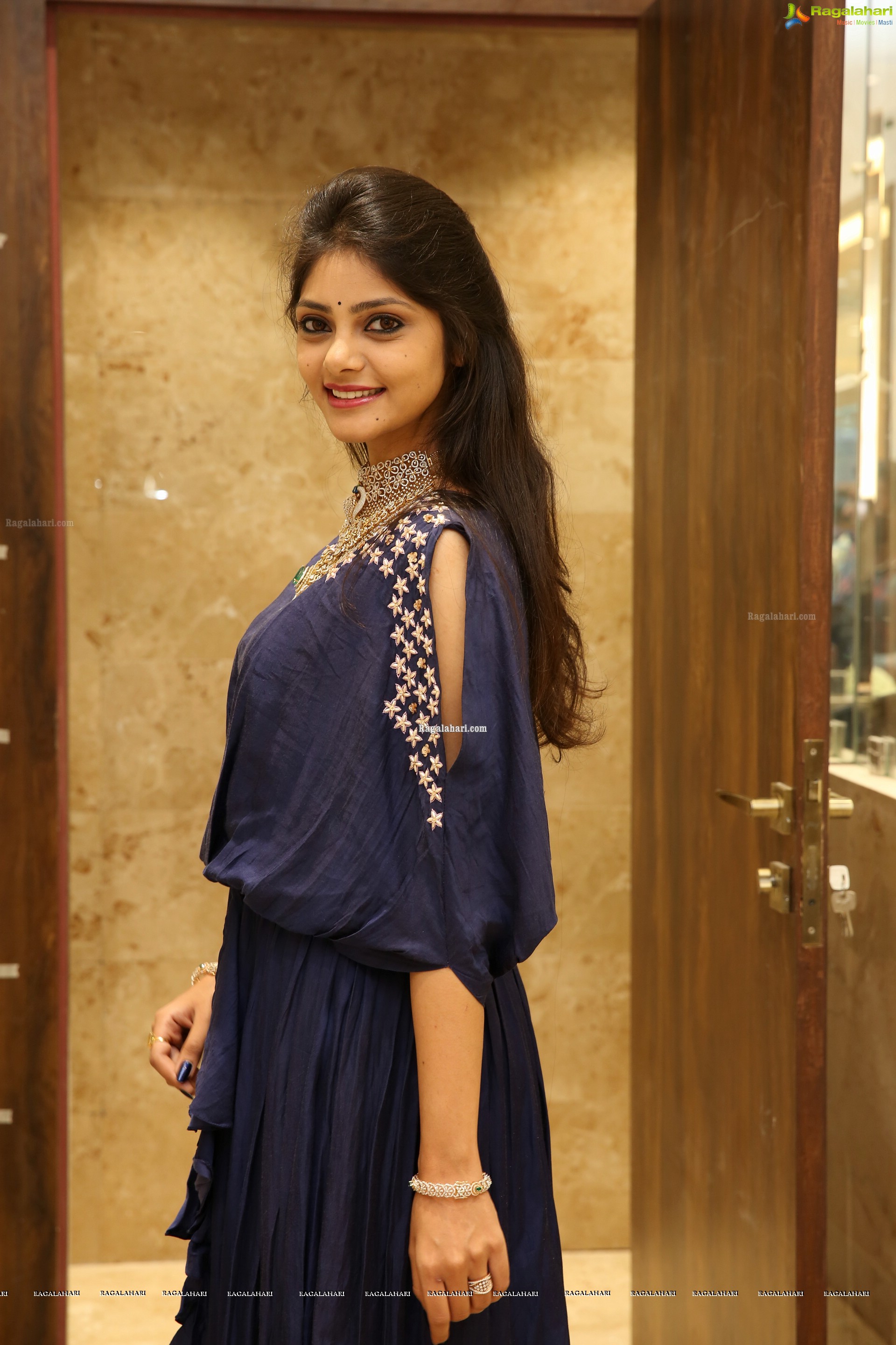 Rahasya Gorak at Manepally Jewellers Kukatpally Showroom Curtain Raiser - HD Gallery