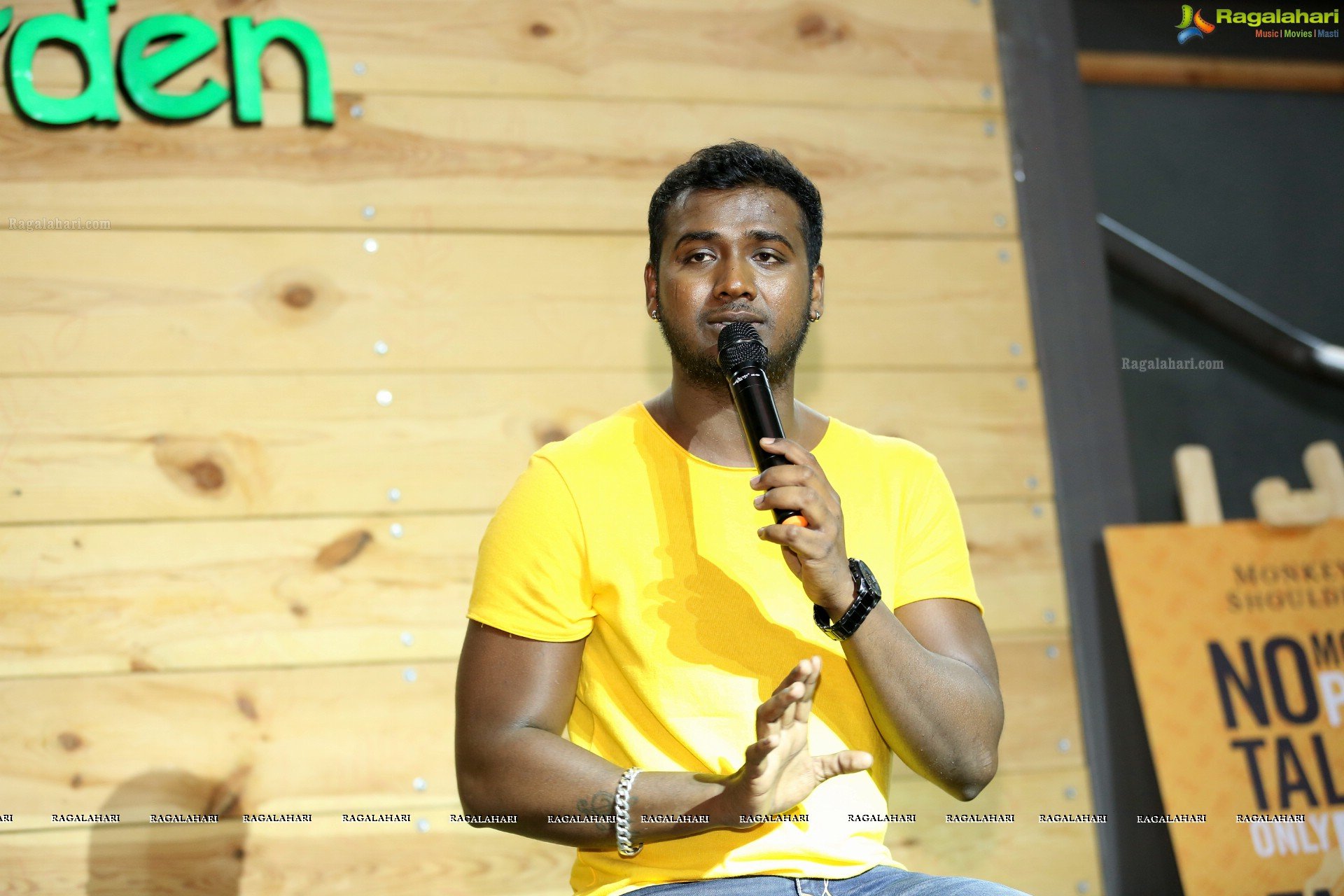 Rahul Sipligung at Meet & Greet and Tete-a-tete at Sound Garden Cafe