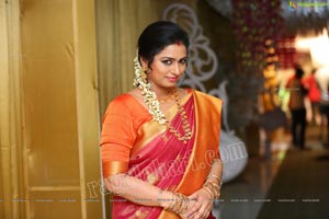 Sai Latha at Roja Serial Sets