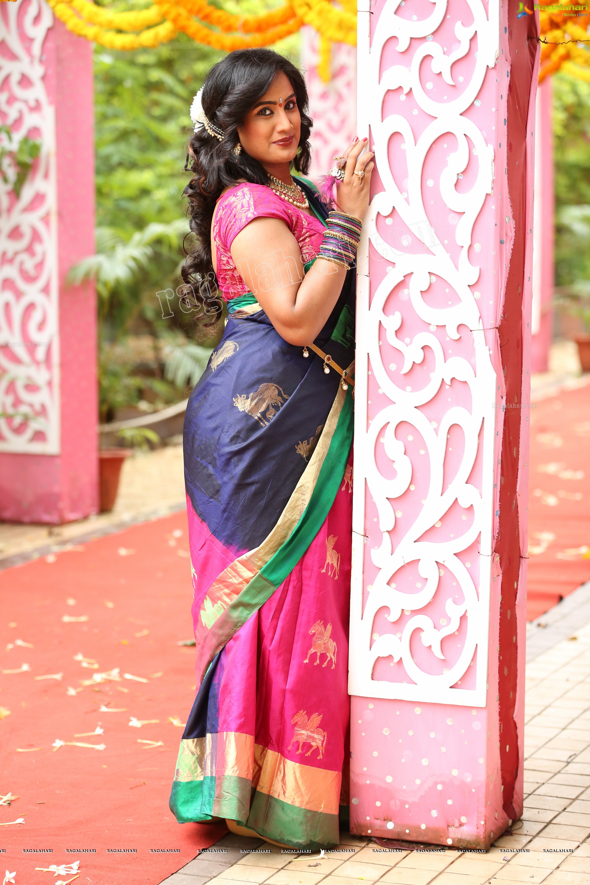 Sravani @ Agnisakshi TV Serial Sets - HD Gallery