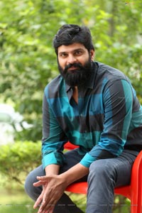 Sree Vishnu at Thipparaa Meesam Interview