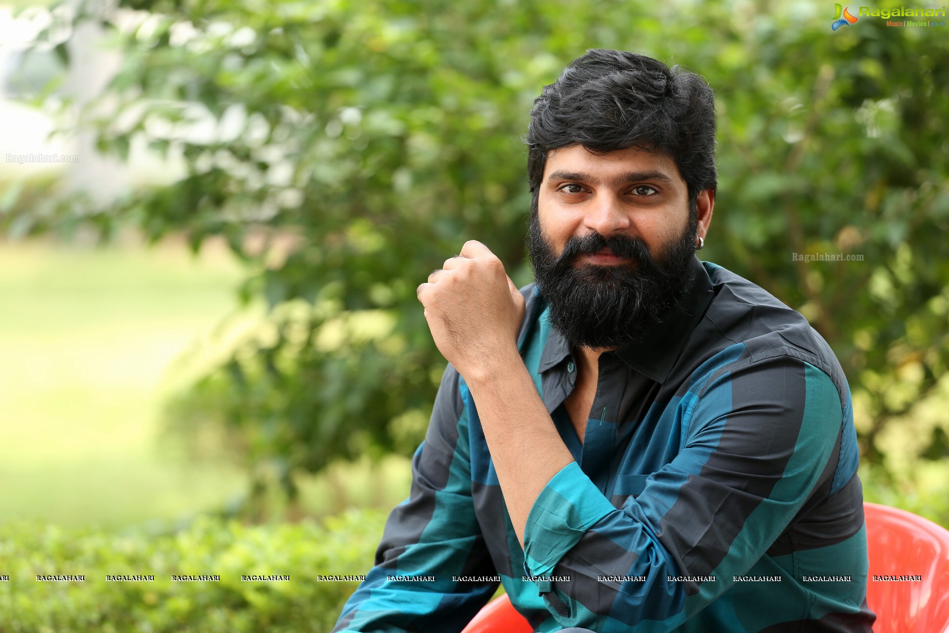 Sree Vishnu at Thipparaa Meesam Interview