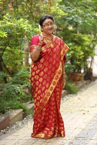 Senior Actress Srilakshmi at Agnisakshi Sets