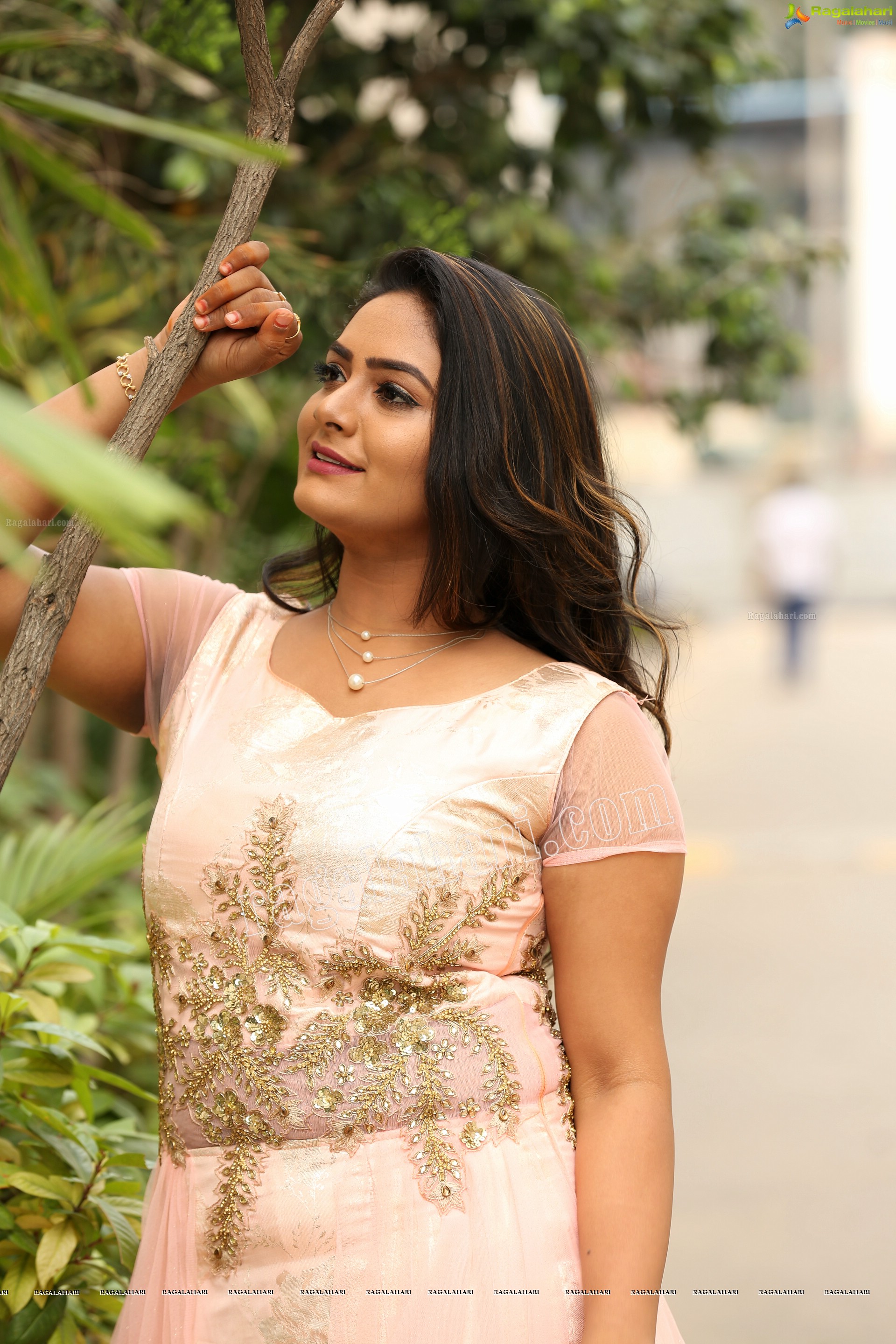 Sunanda Mala Setti at Ninne Pelladatha Serial Sets HD Gallery, Images