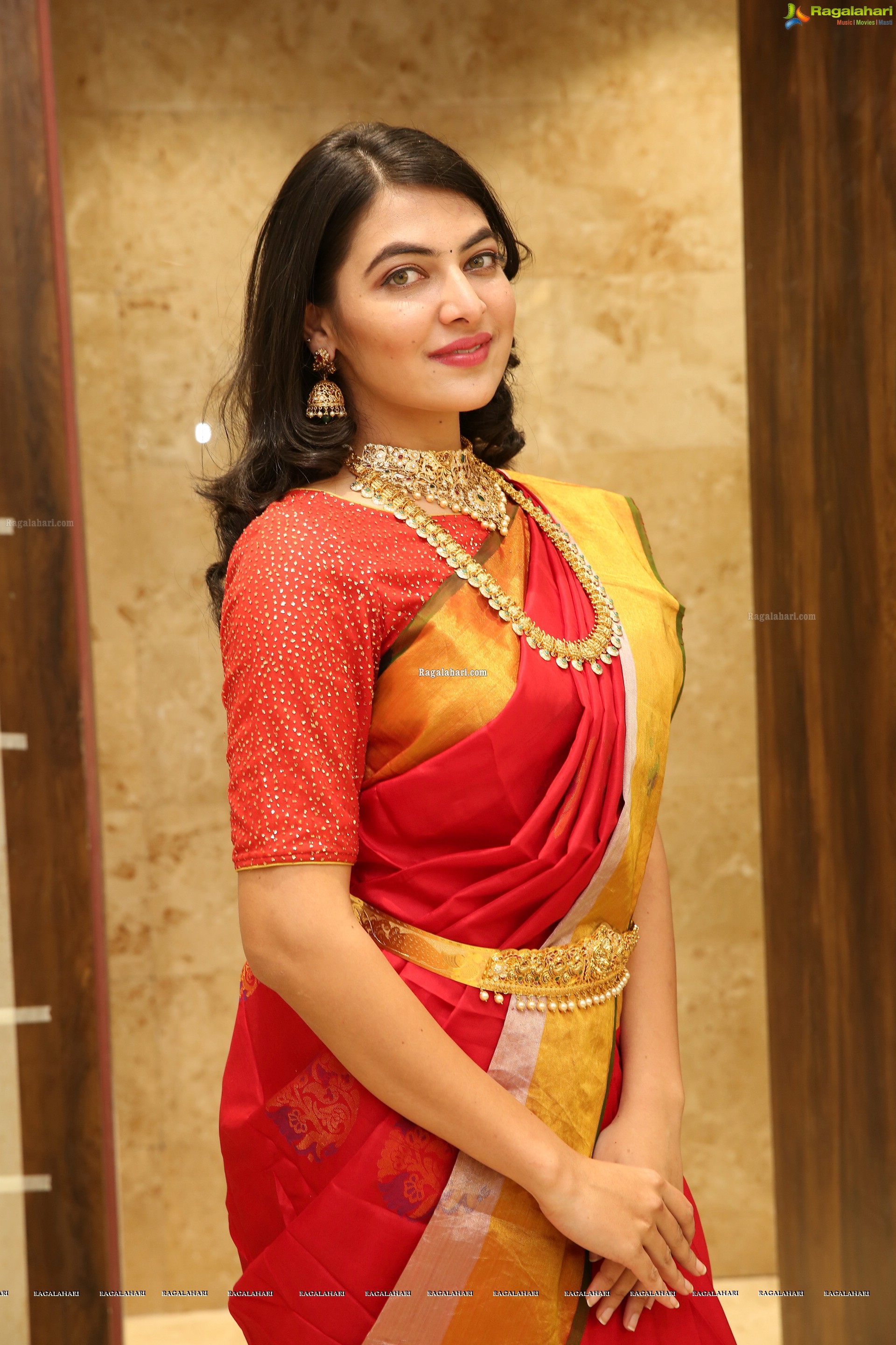 Supraja Reddy at Manepally Jewellers Kukatpally Showroom Curtain Raiser - HD Gallery