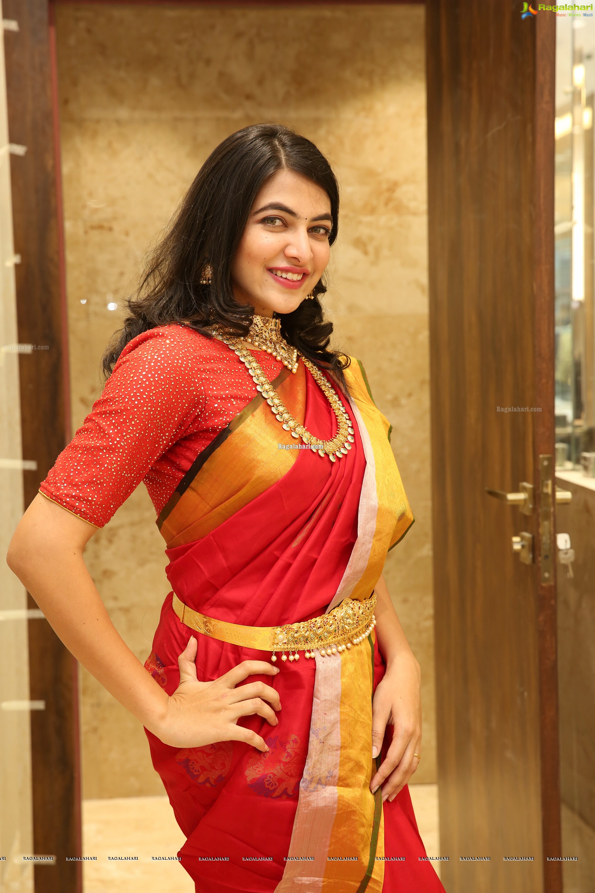 Supraja Reddy at Manepally Jewellers Kukatpally Showroom Curtain Raiser - HD Gallery