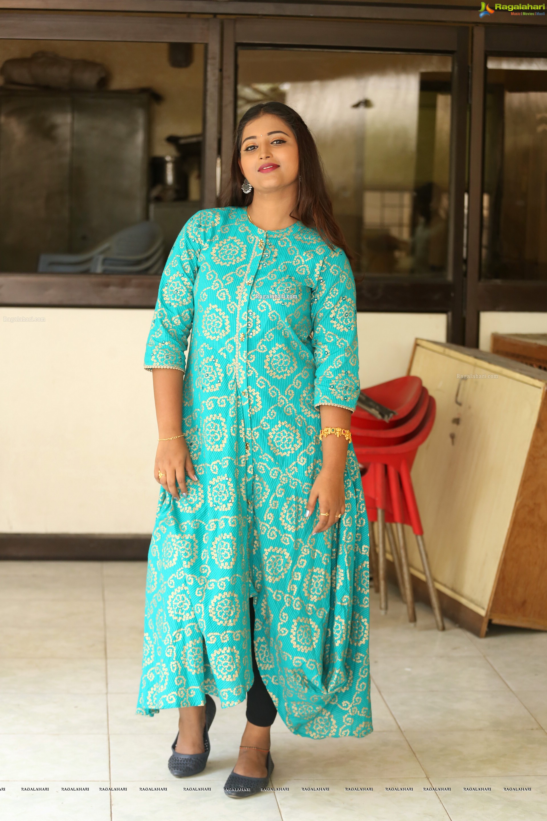 Teja Reddy at Rudra Nagu Movie Muhurat HD Gallery, Images