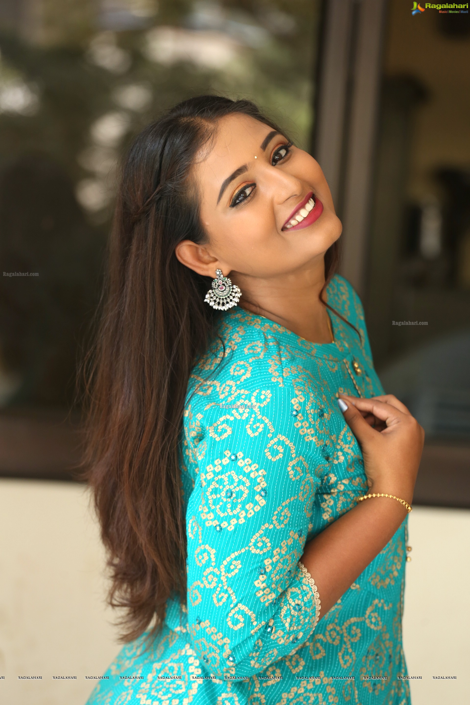 Teja Reddy at Rudra Nagu Movie Muhurat HD Gallery, Images